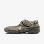 Nike Air Rift Women's Shoes. Nike LU